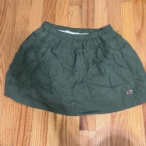 Hollister Size 3 mini skirt NWT